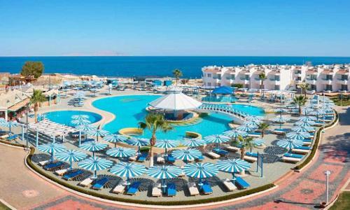 Dreams Beach Resort 
