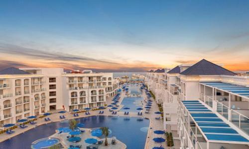 hotel-img
